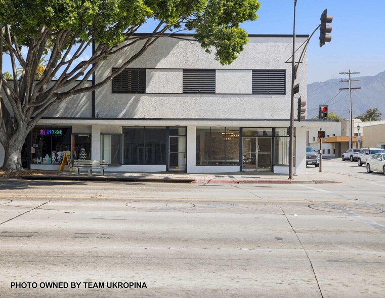 2493 E Colorado Blvd, Pasadena, CA for lease - Building Photo - Image 2 of 20