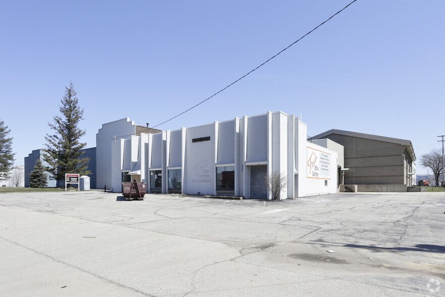 109 S River Ave, Holland, MI for sale - Primary Photo - Image 1 of 1