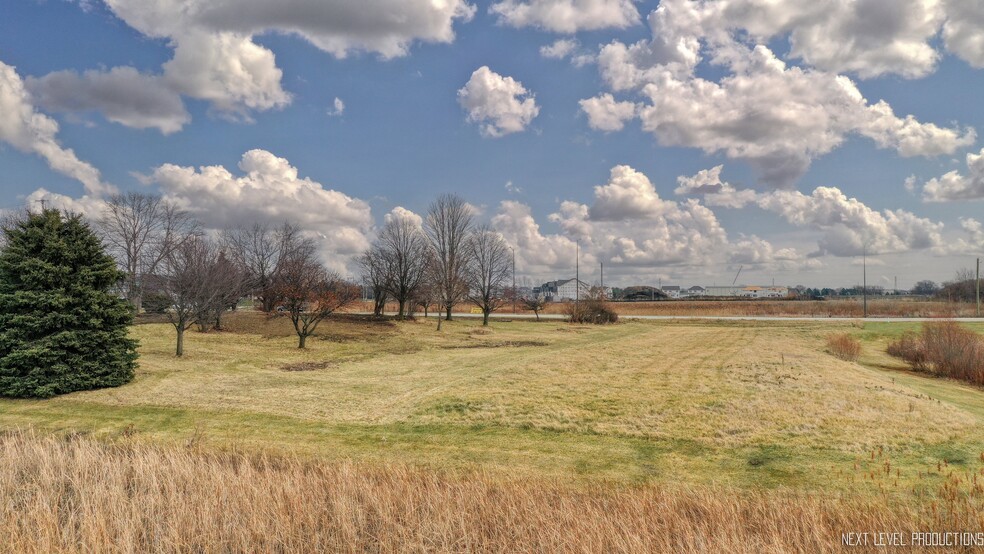 10140 S Eola Rd, Oswego, IL for sale - Aerial - Image 3 of 12