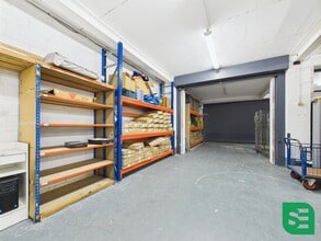 320-328 Selbourne Rd, Luton for lease Interior Photo- Image 2 of 6