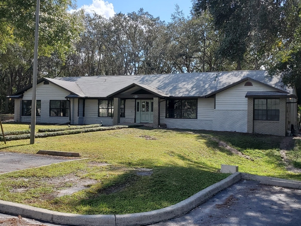 113 W Chapman Rd, Oviedo, FL for lease Interior Photo- Image 1 of 6