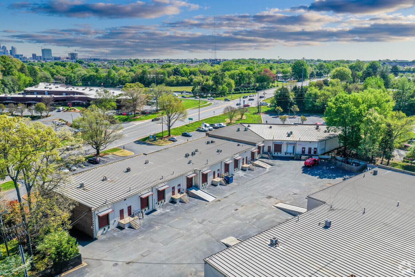 801 Clanton Rd, Charlotte, NC 28217