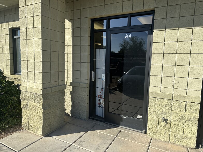 18001 N 79th Ave, Glendale, AZ for lease - Building Photo - Image 2 of 9