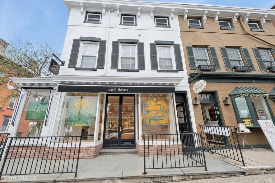 39 Main St, Tarrytown, NY 10591 - The Canfin Gallery | LoopNet