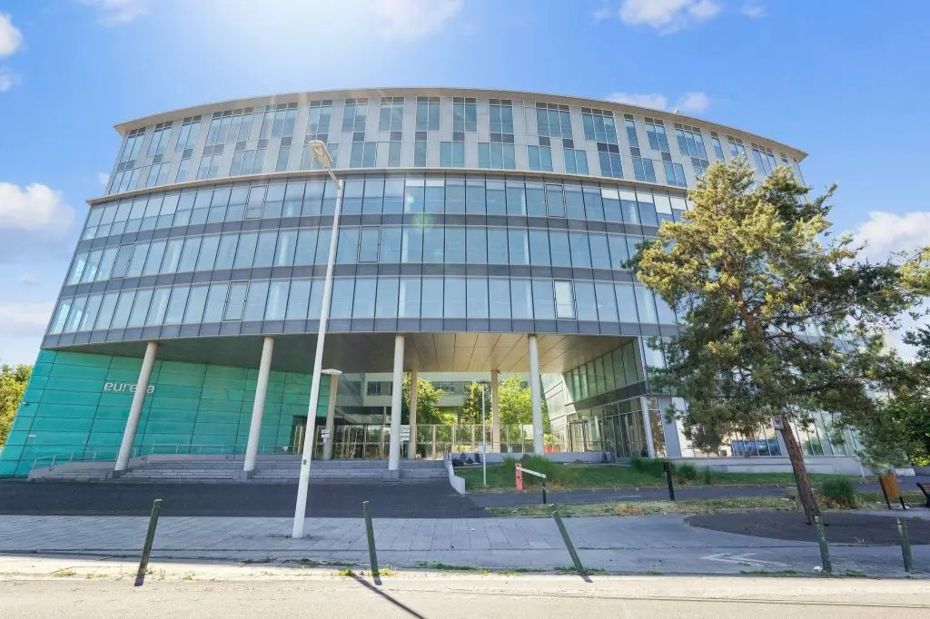 11-19 Rue Ernest Renan, Nanterre for lease Building Photo- Image 1 of 7