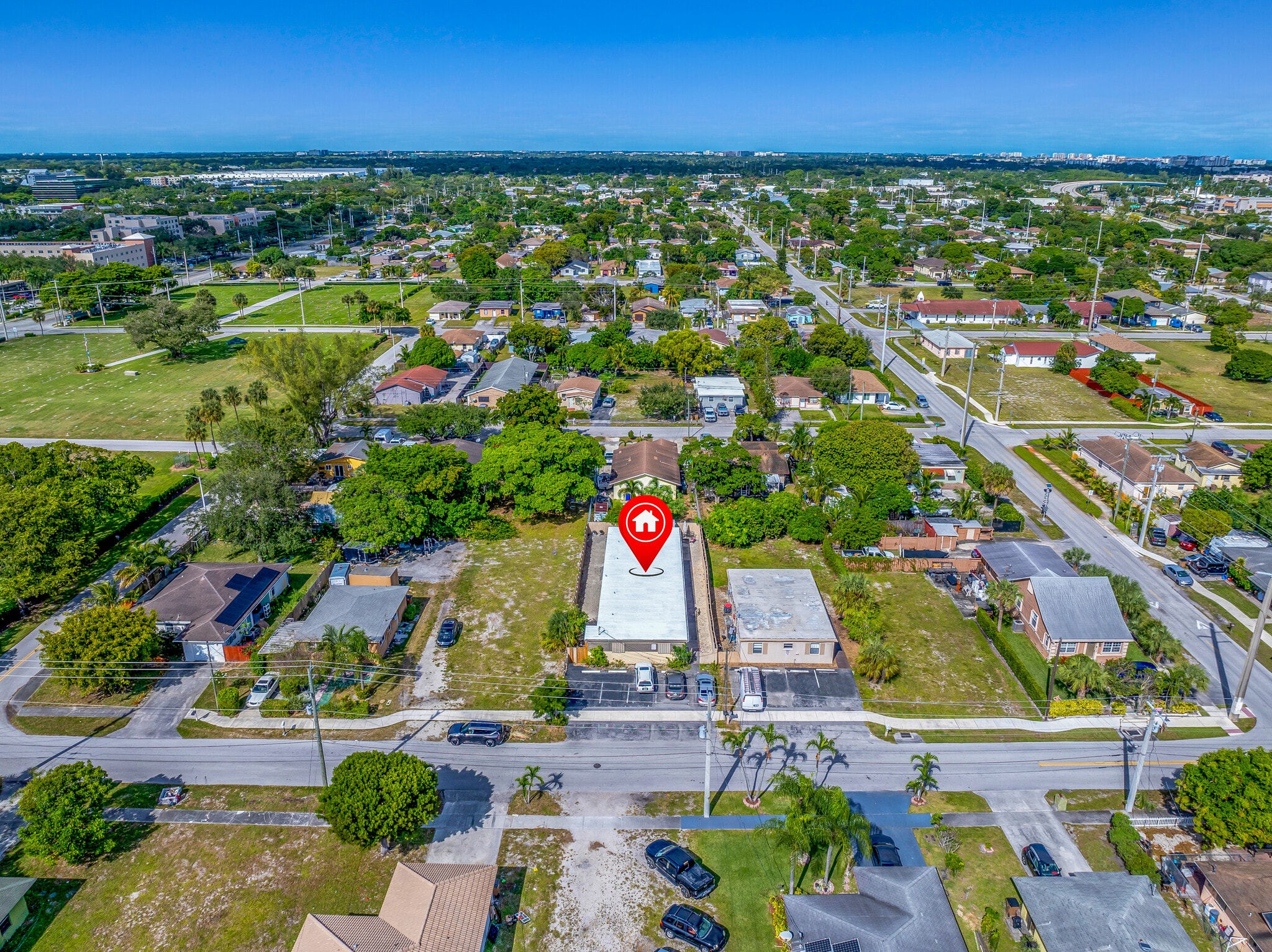 223 SW 5th Ct, Deerfield Beach, FL for sale Primary Photo- Image 1 of 29