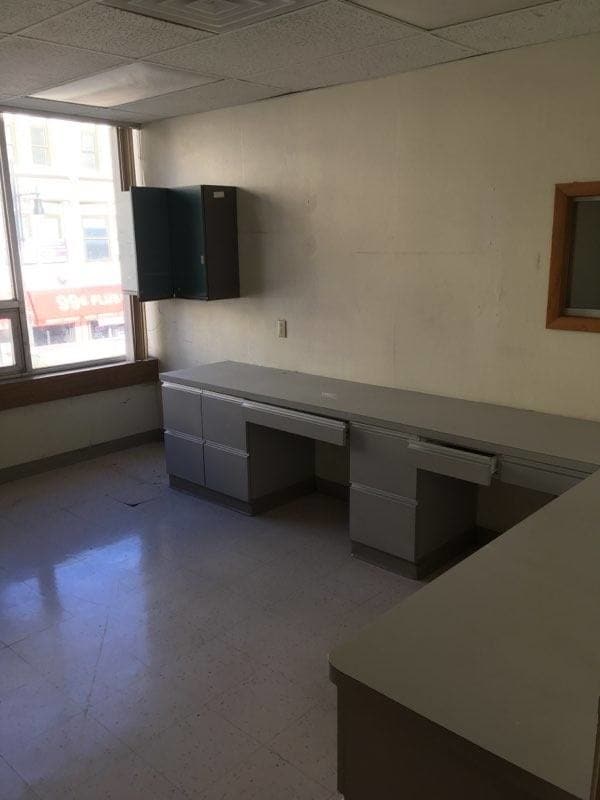 158-168 Market St, Paterson, NJ for lease Interior Photo- Image 1 of 4