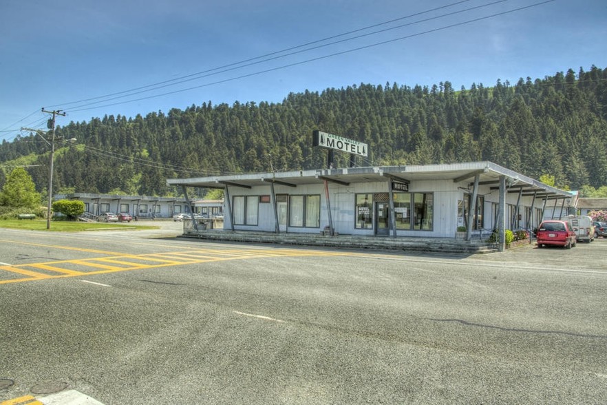 120784 Hwy 101, Orick, CA for sale - Building Photo - Image 1 of 1