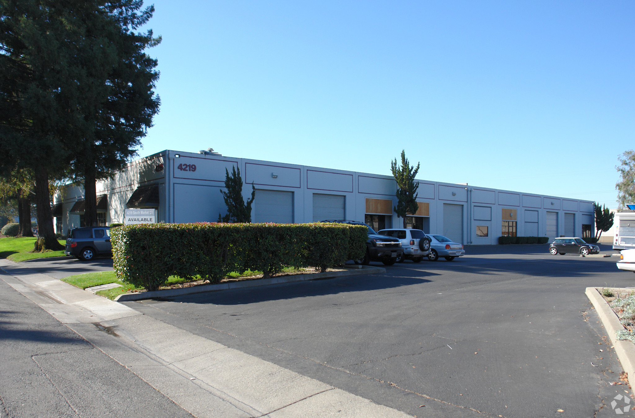 4219 S Market Ct, Sacramento, CA for lease Primary Photo- Image 1 of 4