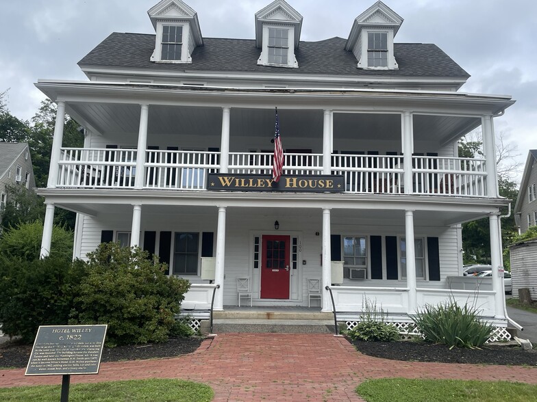 100 Main St, Newmarket, NH for sale - Building Photo - Image 1 of 1