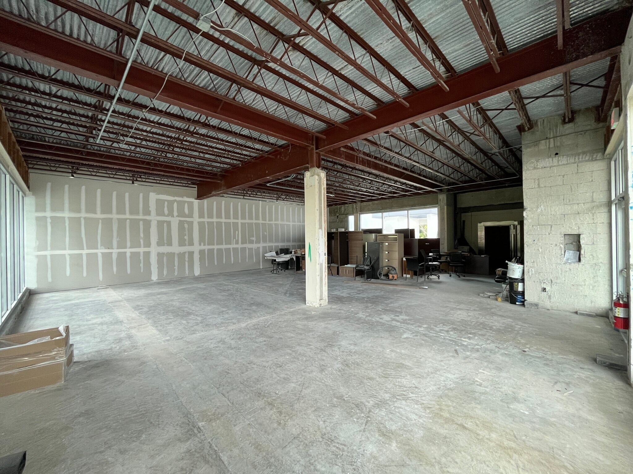 7130 College Pky, Fort Myers, FL for lease Interior Photo- Image 1 of 2