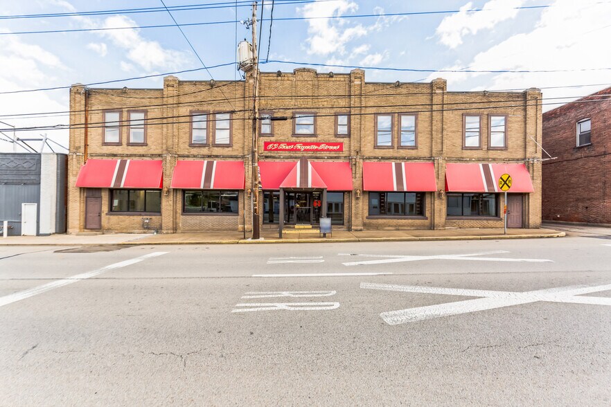 65 E Fayette St, Uniontown, PA for sale - Building Photo - Image 1 of 69