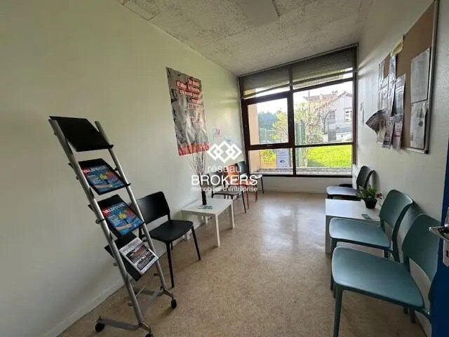 Office in Argenteuil for lease - Building Photo - Image 2 of 8