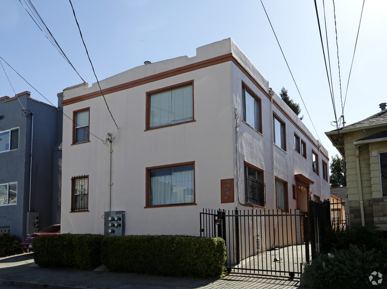 3942-3950 Ruby St, Oakland, CA for sale - Primary Photo - Image 1 of 3