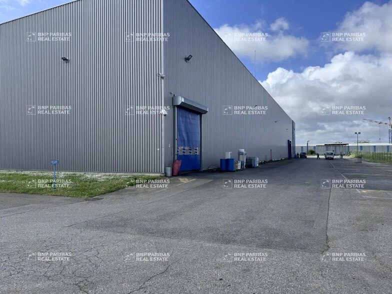 8 Impasse Marcel Paul, Tournefeuille for lease - Building Photo - Image 2 of 14