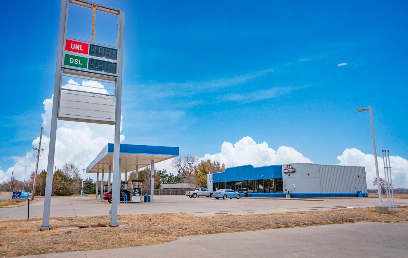 1110 N Main St, Cheney, KS 67025 SQRL Service Station Cheney, KS