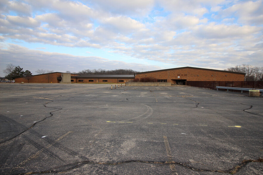 107 S Pennsylvania St, Marion, IN for sale - Building Photo - Image 3 of 105