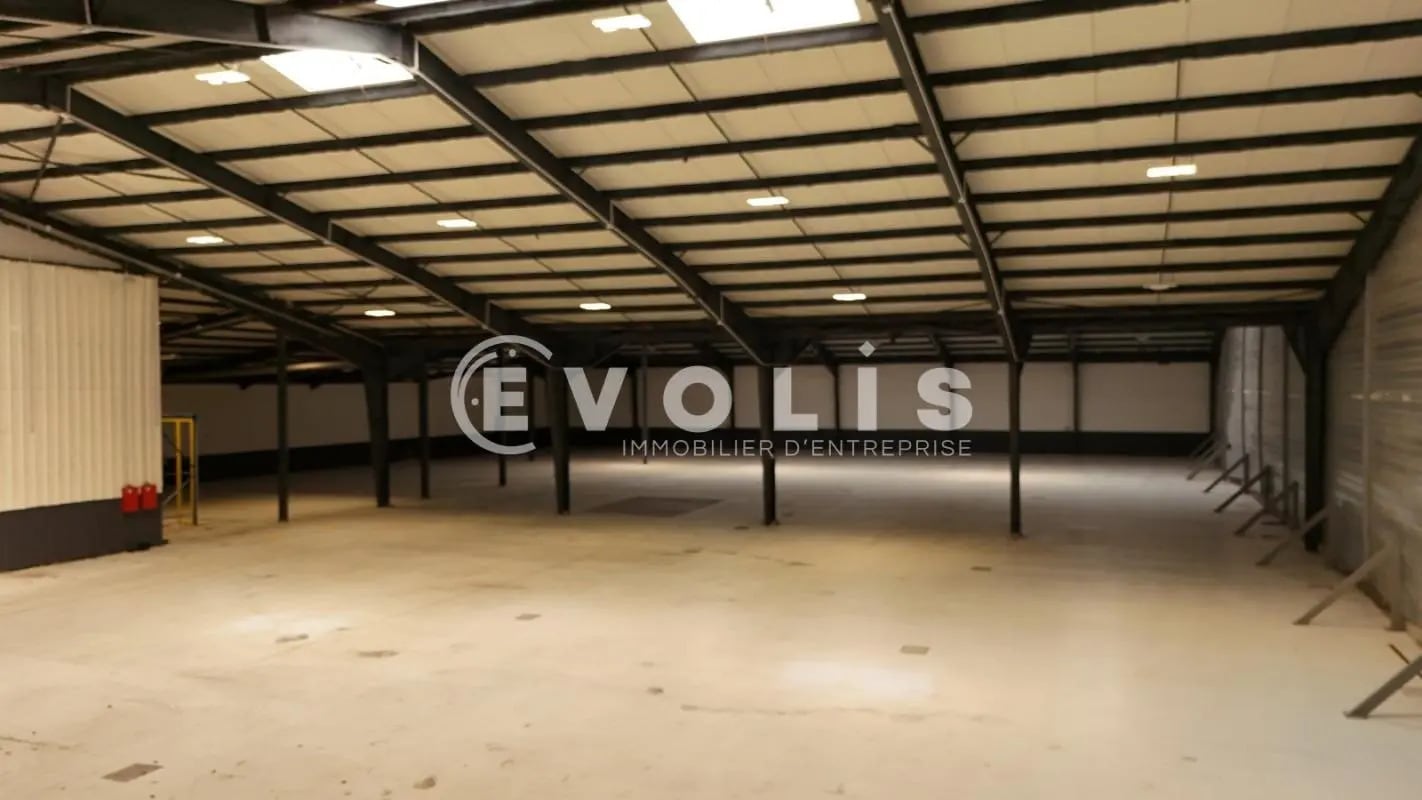 Industrial in Châteaurenard for sale Interior Photo- Image 1 of 10