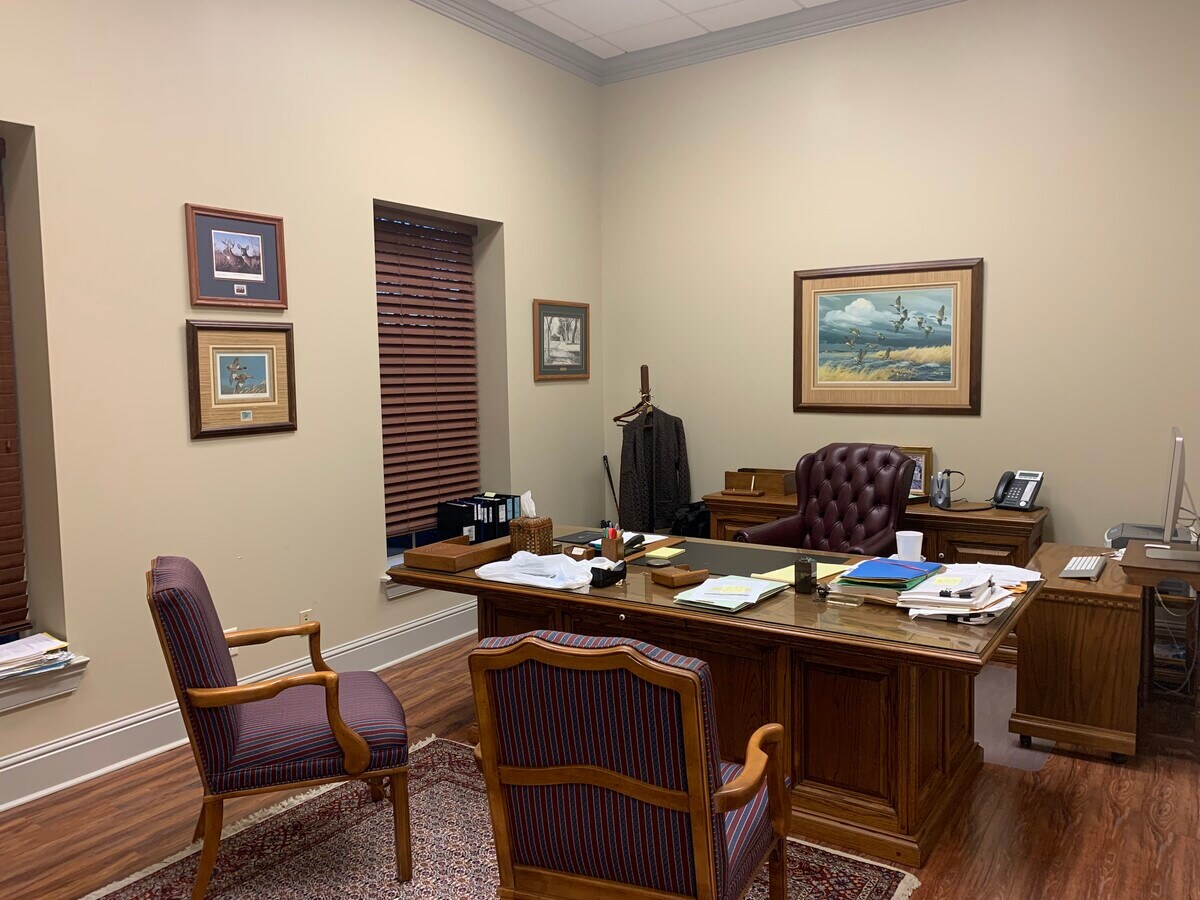 909 Garber Rd, Broussard, LA 70518