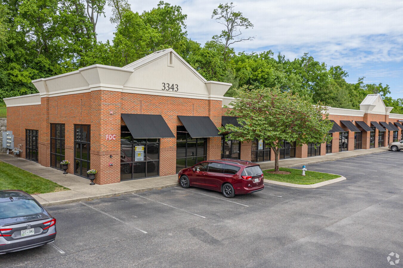 3343 Aspen Grove Dr, Franklin, TN 37067