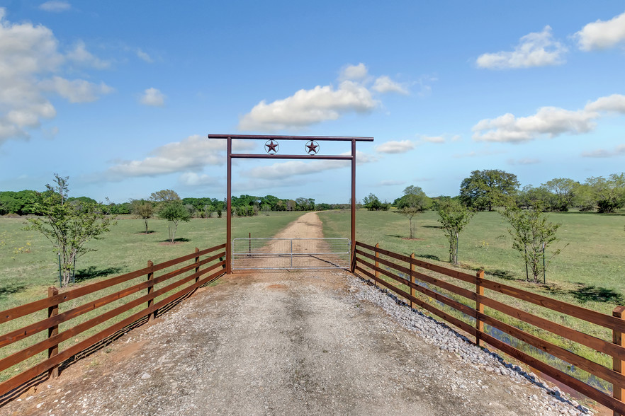 3445 Latta Rd, Calvert, TX for sale - Other - Image 1 of 1