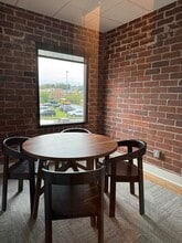 1080 Third St, Macon-Bibb, GA for lease Interior Photo- Image 1 of 15
