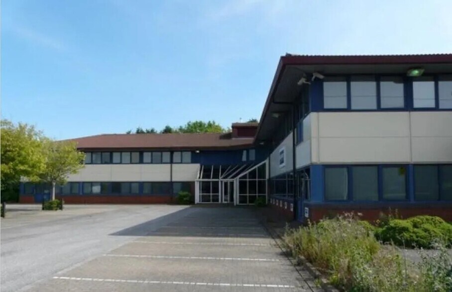 Great Park Rd, Bradley Stoke for lease - Building Photo - Image 3 of 6