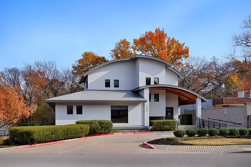 1017 N Bowen Rd, Arlington, TX for sale - Primary Photo - Image 1 of 1