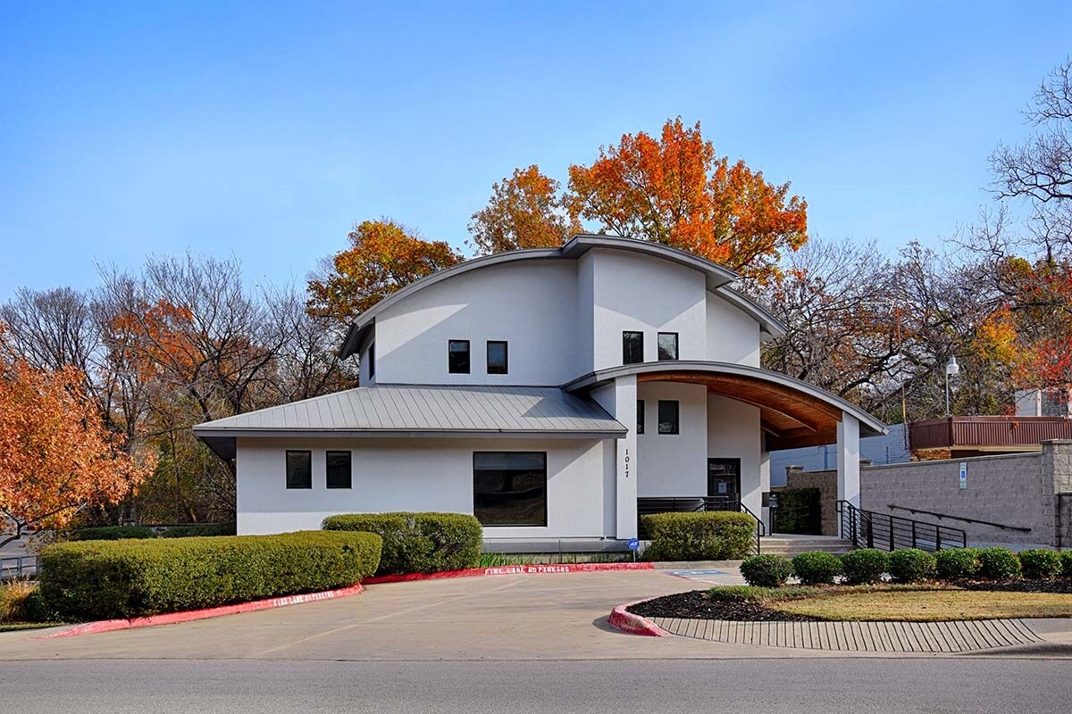 1017 N Bowen Rd, Arlington, TX for sale Primary Photo- Image 1 of 1