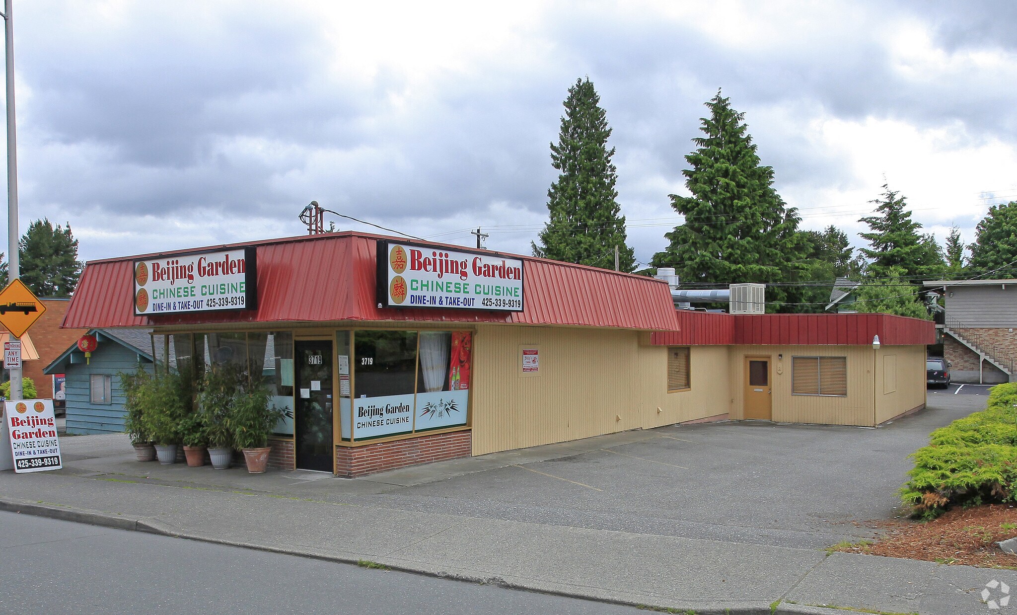 3719 Rucker Ave, Everett, WA for sale Primary Photo- Image 1 of 1