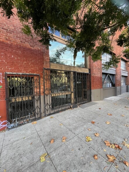 1810-1812 Harrison St, San Francisco, CA for lease - Building Photo - Image 1 of 7