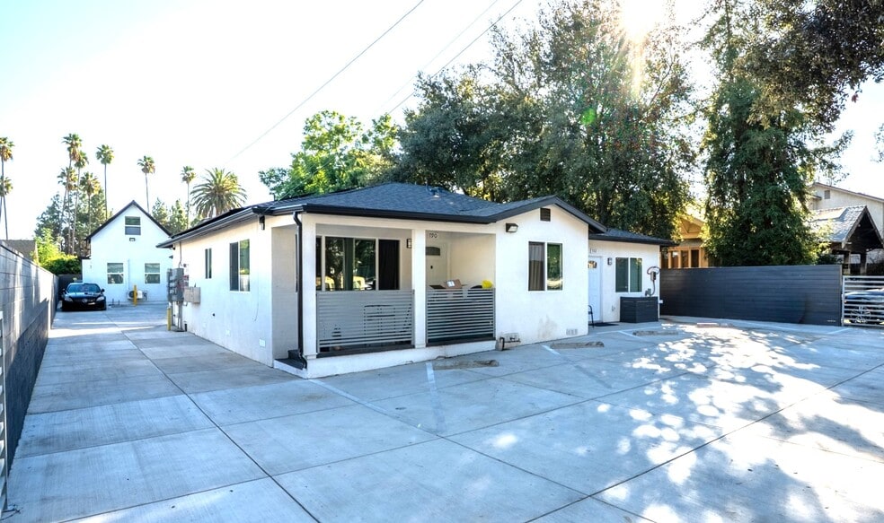 790 E Orange Grove Blvd, Pasadena, CA for sale - Building Photo - Image 1 of 12