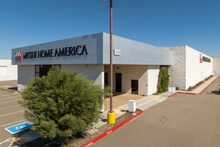 1333 E Kettleman Ln, Lodi CA - Warehouse