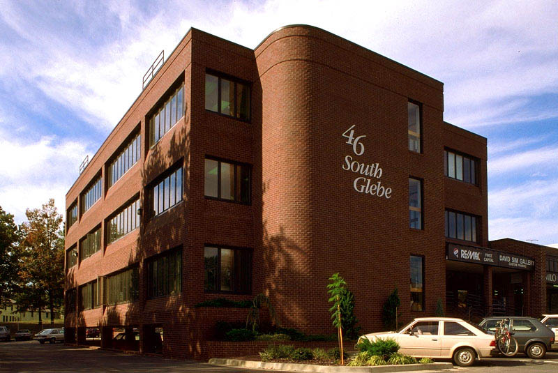 46 S Glebe Rd, Arlington, VA for lease - Building Photo - Image 1 of 3