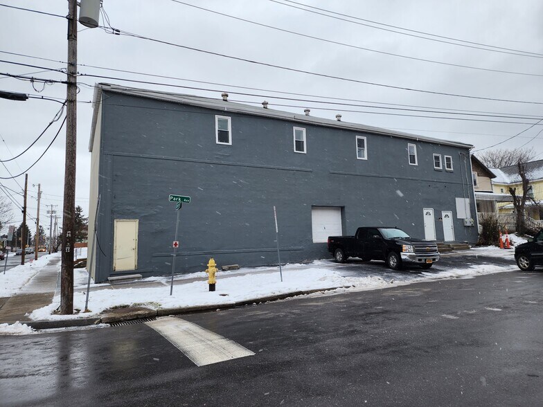 744 Park Ave, Syracuse, NY for sale - Building Photo - Image 1 of 1
