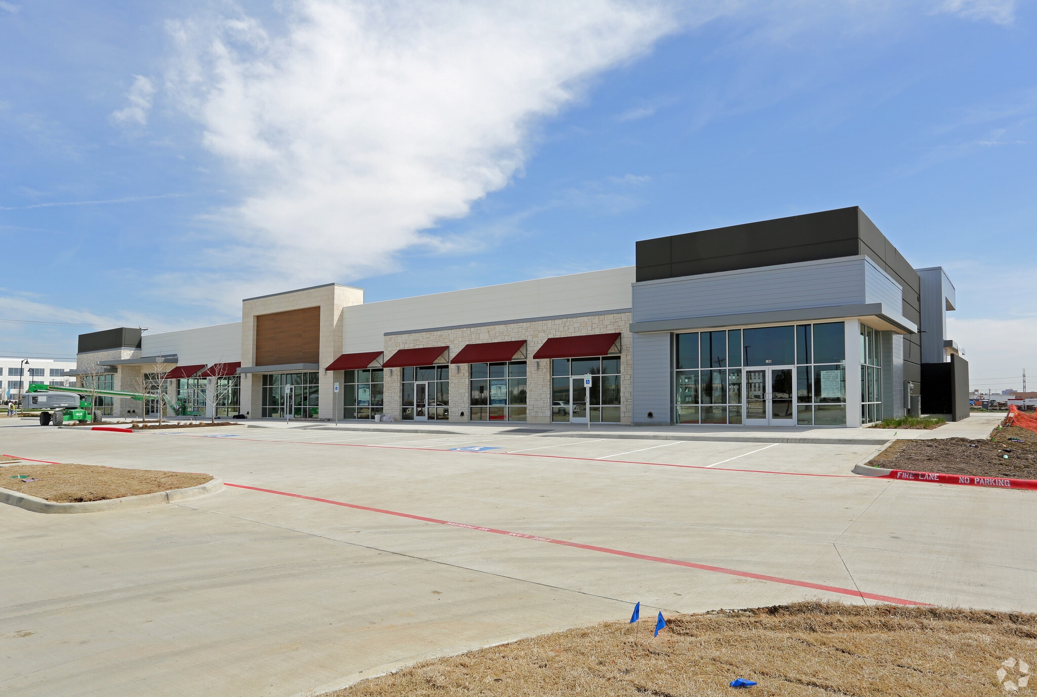S Belt Line Rd, Irving, TX for lease Building Photo- Image 1 of 11