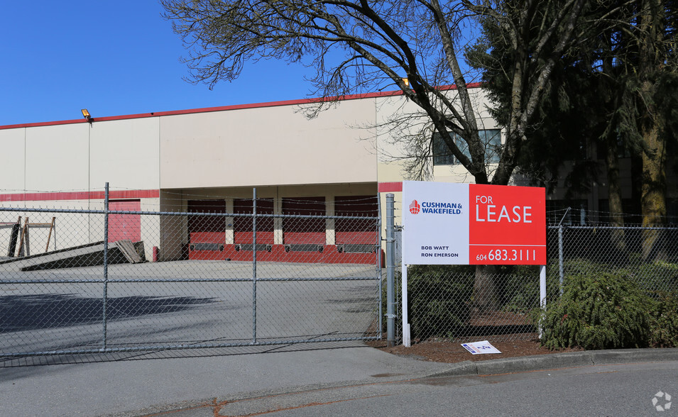 2051 Viceroy Pl, Richmond, BC for lease - Building Photo - Image 2 of 3