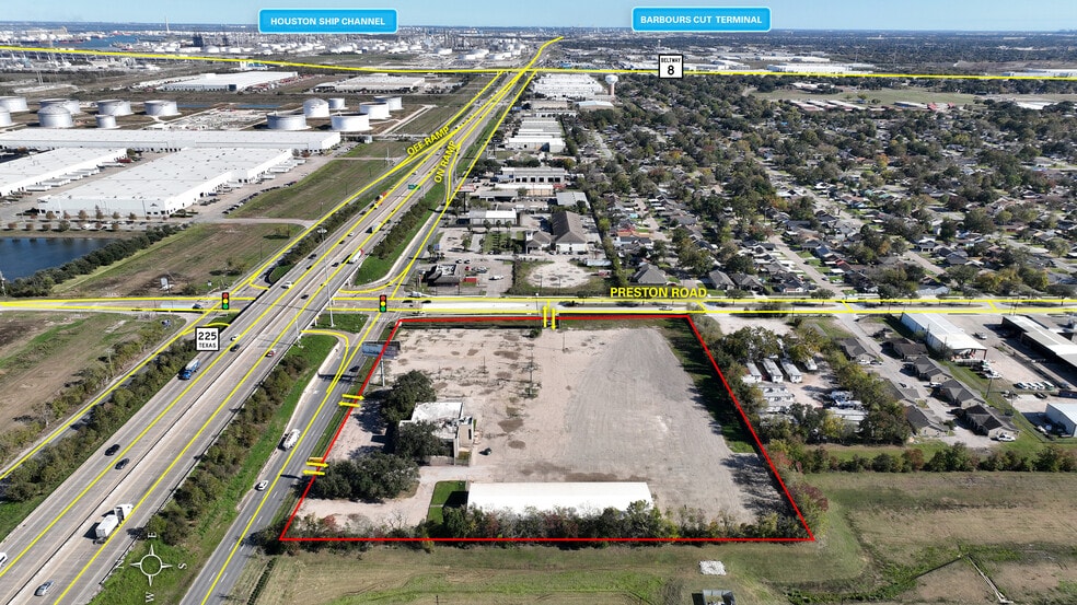 2910 Pasadena Fwy, Pasadena, TX for lease - Building Photo - Image 3 of 5