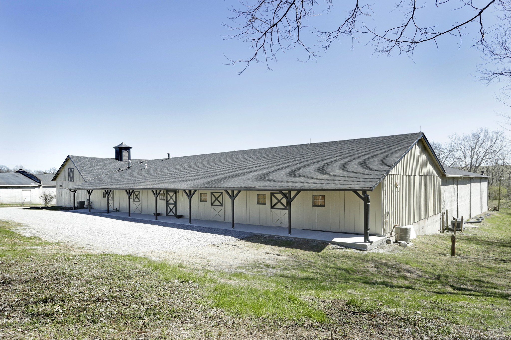 4994-5002 Old Versailles Rd, Lexington, KY for sale Primary Photo- Image 1 of 1