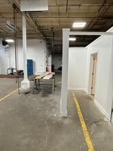 1014-1054 N Kolmar Ave, Chicago, IL for lease Building Photo- Image 1 of 3