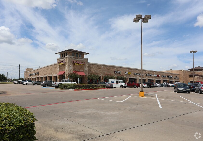 12410-12440 FM 1960 Rd W, Houston, TX for sale - Primary Photo - Image 1 of 1