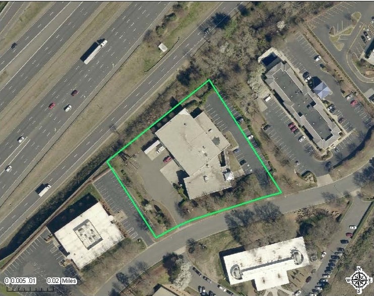 8000 Arrowridge Blvd, Charlotte, NC for sale - Building Photo - Image 1 of 1