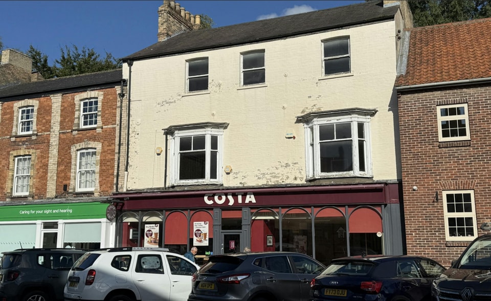 25-27 Market Pl, York for lease - Building Photo - Image 1 of 1