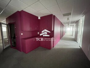 Office in Saint-Herblain for sale Interior Photo- Image 2 of 5