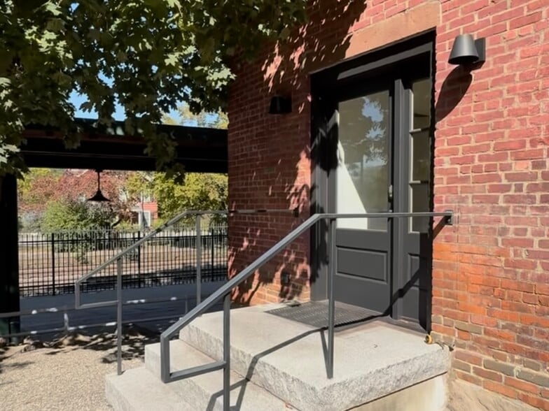 21 Lower Station Rd, Garrison, NY for lease - Building Photo - Image 1 of 12