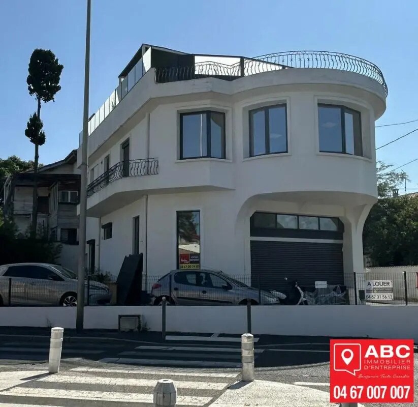 Retail in Béziers for lease Building Photo- Image 1 of 11
