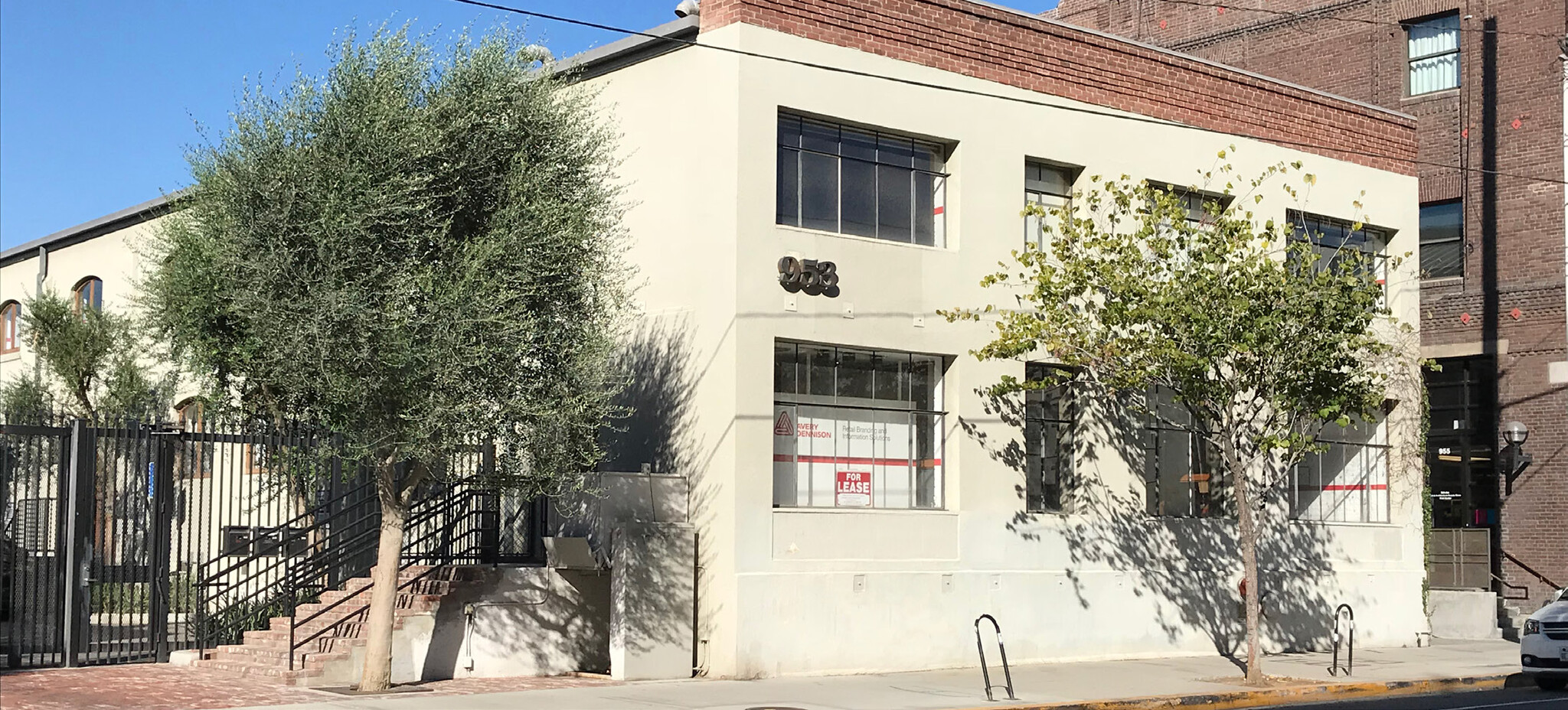 953 E 3rd St, Los Angeles, CA for lease Building Photo- Image 1 of 2