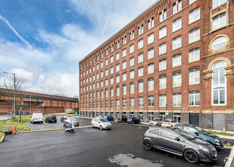 Water St, Stockport for lease - Building Photo - Image 3 of 14