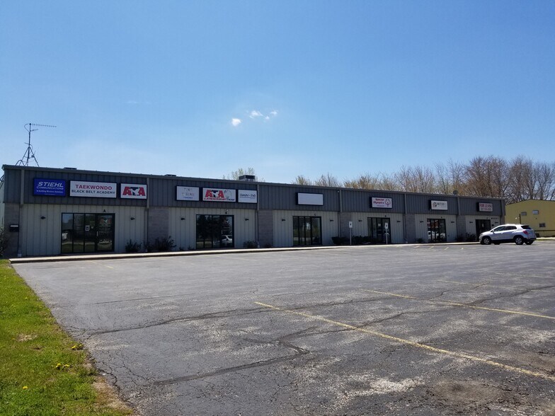 W5361 County Road KK, Appleton, WI for sale - Building Photo - Image 1 of 1