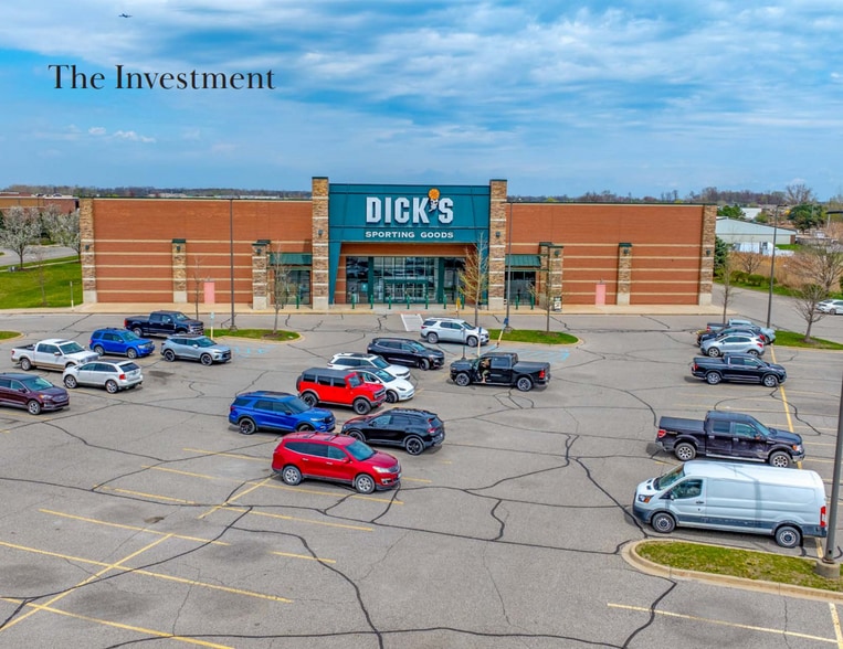 50580 Waterside Dr, New Baltimore, MI for sale - Primary Photo - Image 1 of 6